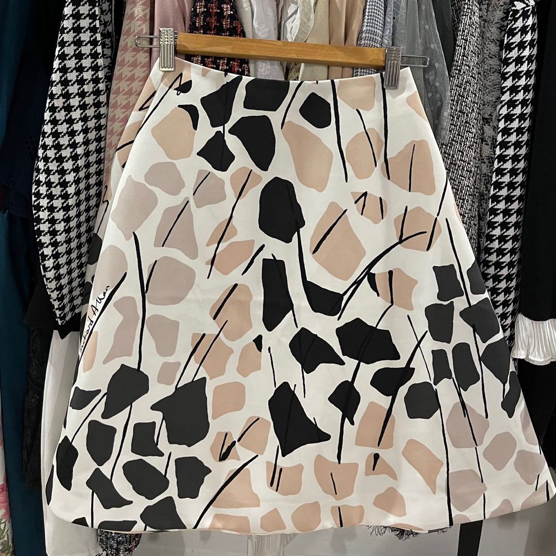 H&m richard 2025 allan skirt