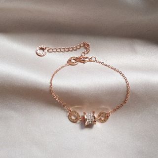 (Category: ) located in . Submitted by HAPI_Treats (Listing ID 1056188433, Image 1). Description: .