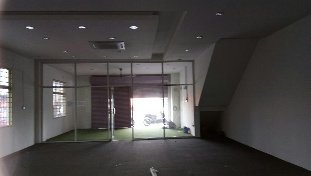 Klang Sentral, Meru, Klang, Ground Floor END LOT Shop With Bigger 