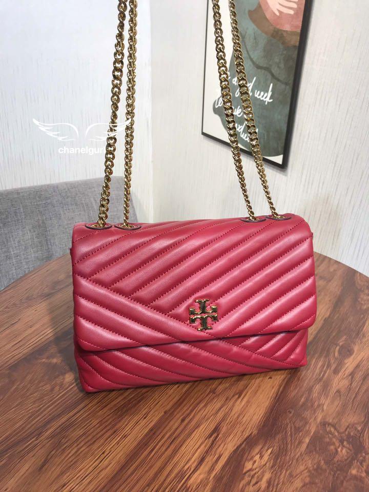 Red shop kira chevron