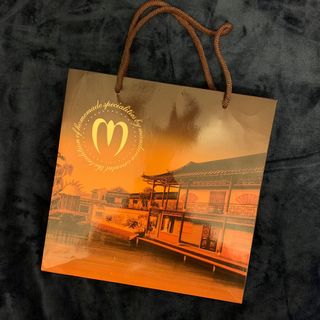 （分類：）位於 。 由 kleiner 提交（商品編號 1056356883，圖片 1）。簡介： 。