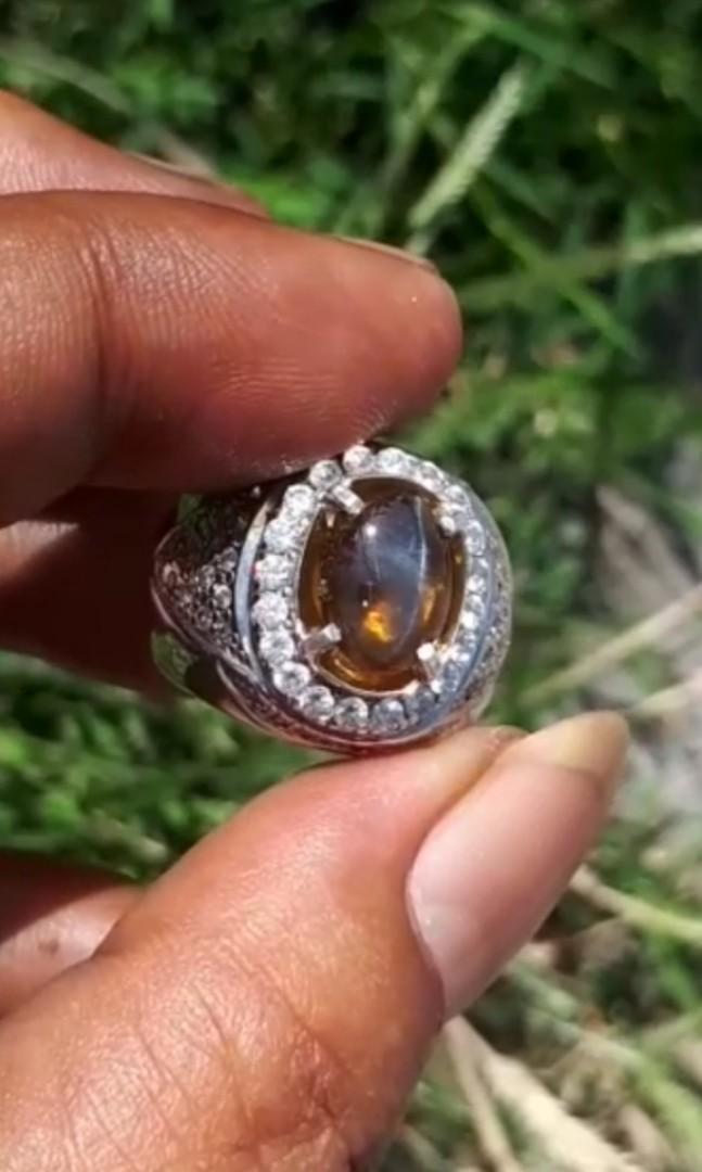 Natural Alexandrite Chrysoberyl Cat eye s