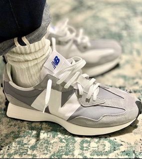（分類：）位於 。 由 t.t.sneaker 提交（商品編號 1056369798，圖片 1）。簡介： 。