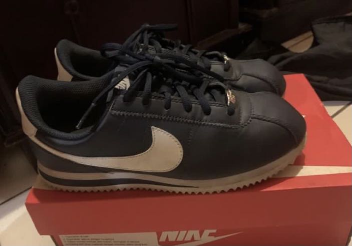 Nike cortez 97 leather , Fesyen Wanita, Sepatu di Carousell