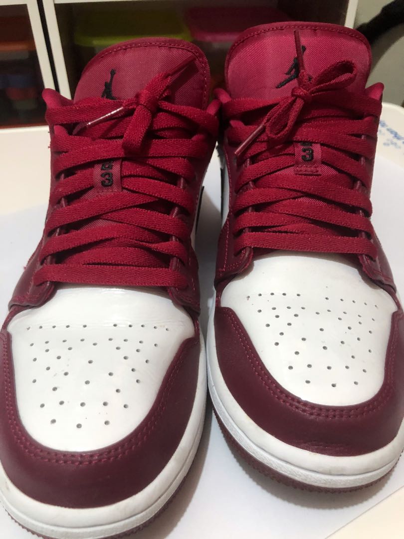 j1 noble red