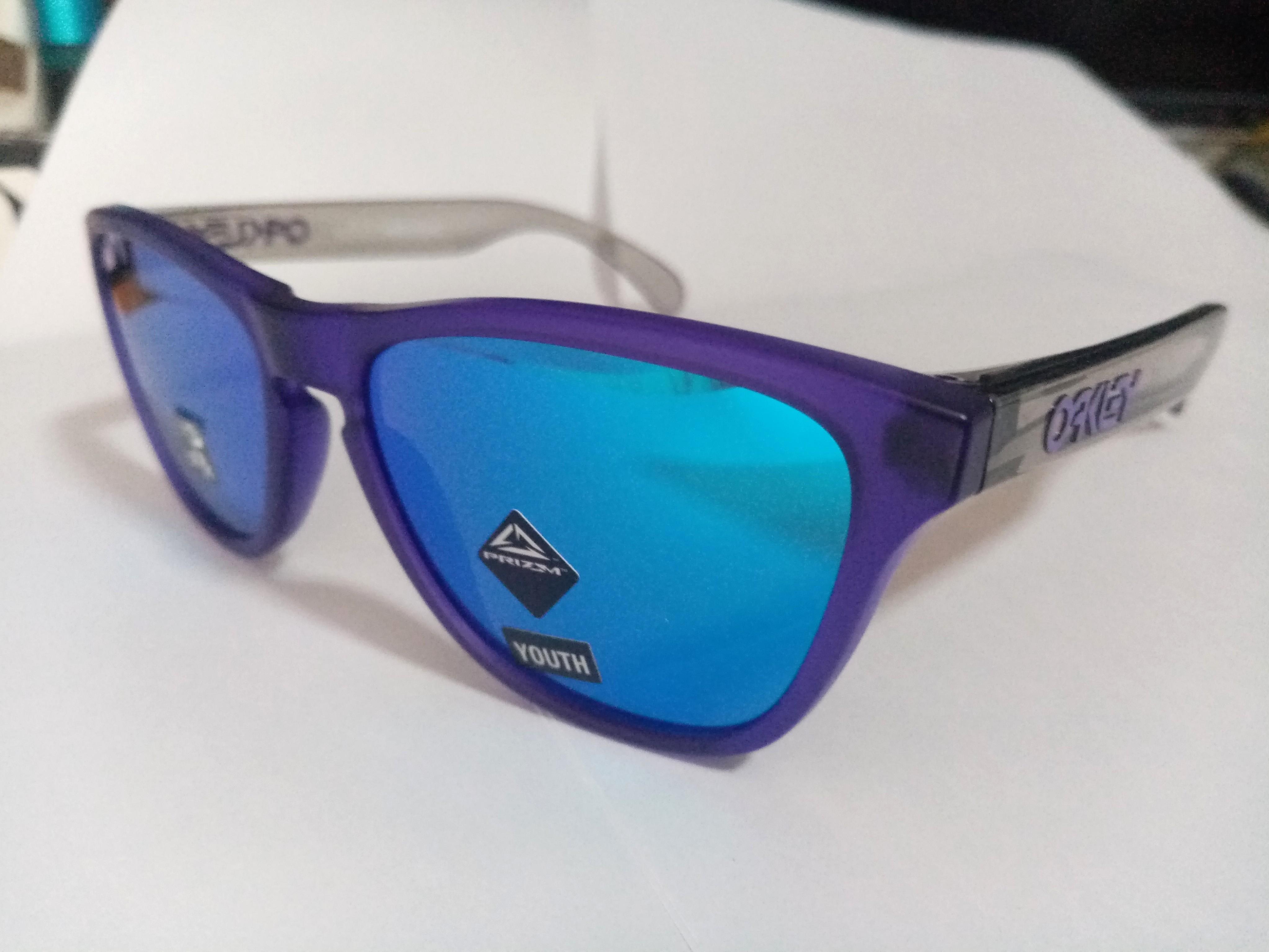 Oakley frogskins xs prizm sapphire iridium, Men's Fashion, Watches &  Accessories, Sunglasses & Eyewear on Carousell