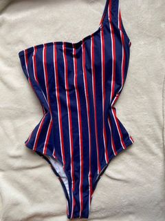 (Category: ) located in . Submitted by declutter.preloved (Listing ID 1056230769, Image 1). Description: .