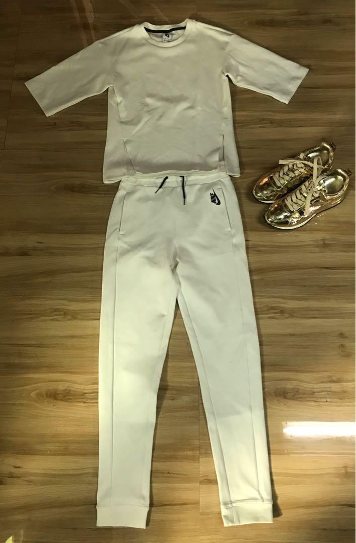nike original joggers