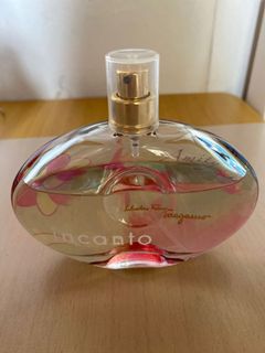 （分類：）位於 。 由 iamsellingclothes 提交（商品編號 1056223361，圖片 1）。簡介： 。