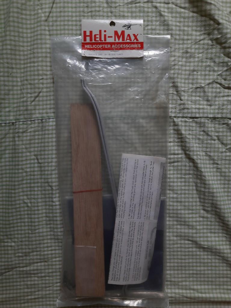 Remote Control (RC) Helicopter HeliMax .30.40 inflatable floats