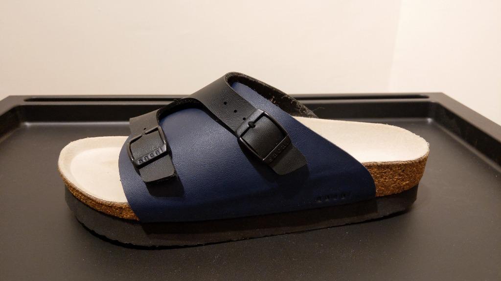 Sacai x Birkenstock Sandal Black/Navy, 男裝, 鞋, 西裝鞋- Carousell