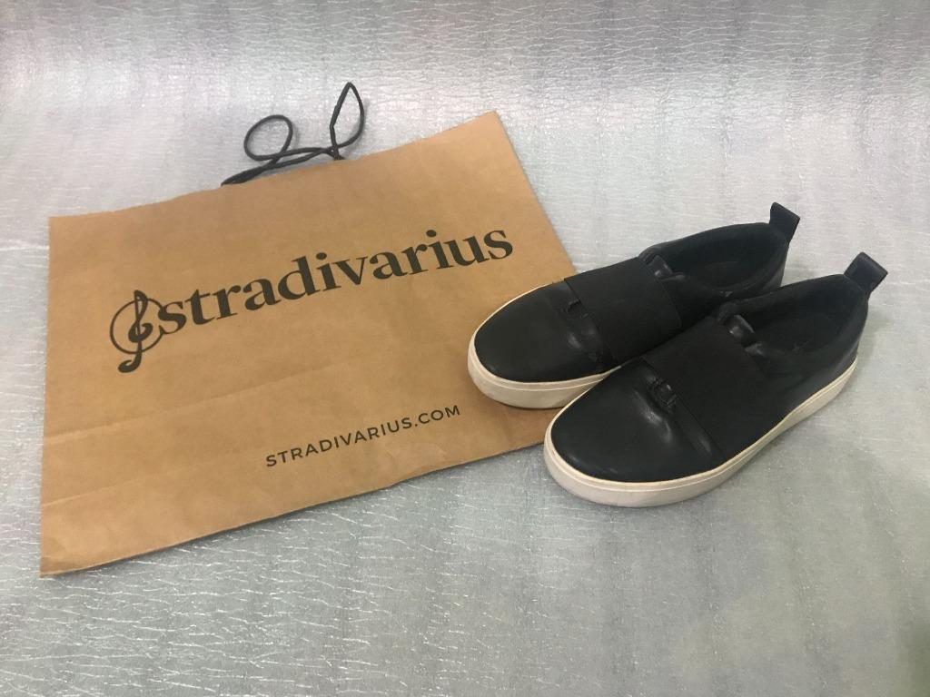 Size 36 Stradivarius With Flaw Black And White Slip On Shoes Women S Fashion Shoes Sneakers On Carousell Khaki zara coat size 8 (m). carousell
