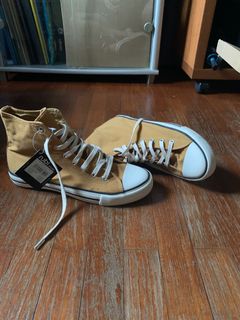 (Category: ) located in . Submitted by kxinyu (Listing ID 1056287618, Image 1). Description: .
