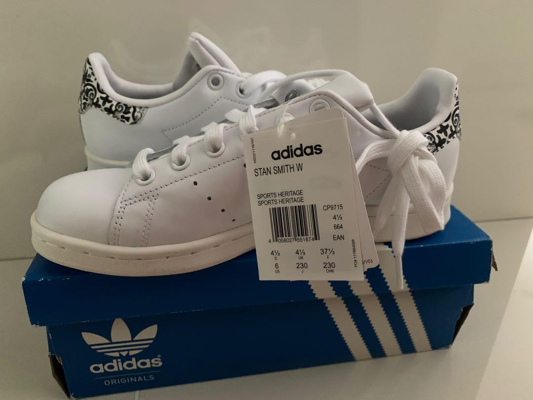 Adidas originals stan online smith floral pack women's