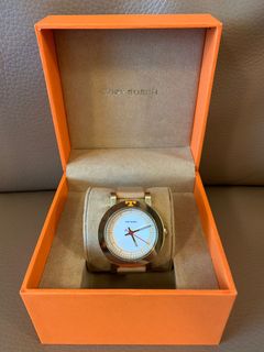 （分類：）位於 。 由 jovyhoho 提交（商品編號 1056338358，圖片 1）。簡介： 。