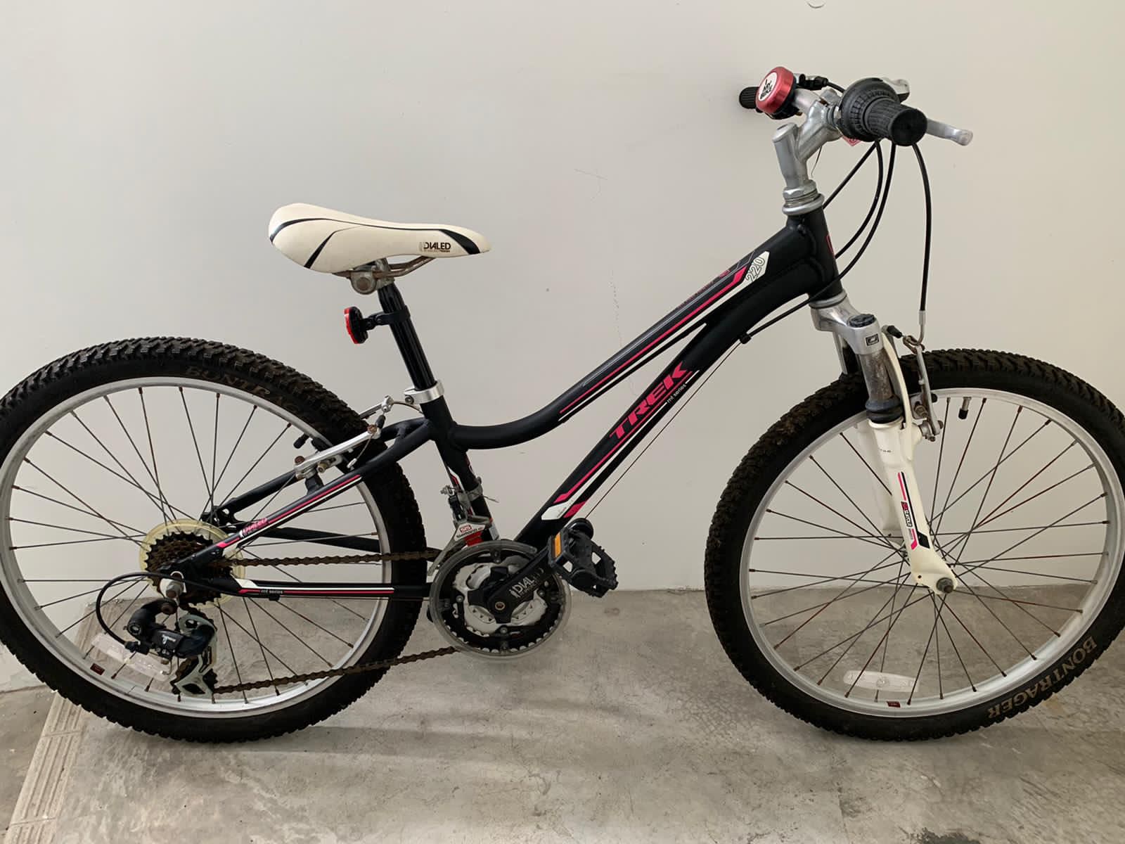 Trek 220, Sports Equipment, Bicycles 