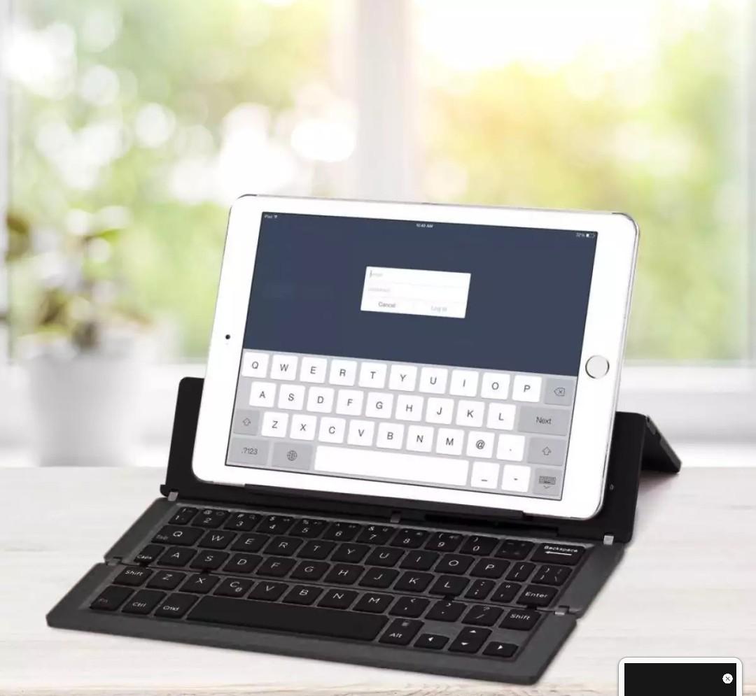 Triple Folding Wireless Bluetooth Keyboard (Category: Computer Keyboard) located in Pasig City. Submitted by garagesalebest (Listing ID 1056329478, Image 2). Description: Only tested then stored. Not used..