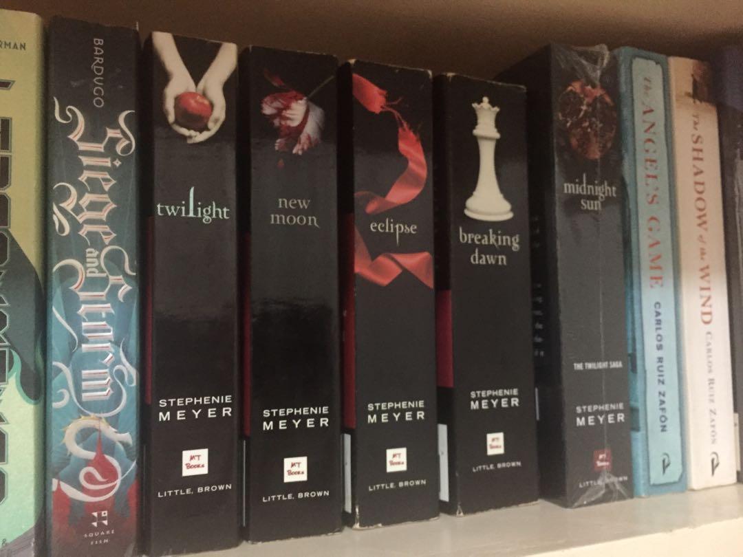 Twilight Books W Midnight Sun Hobbies Toys Books Magazines Fiction Non Fiction On Carousell