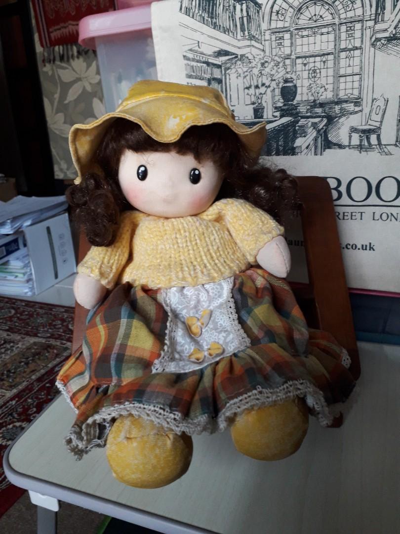 Vintage CiCi doll, Antiques, Vintage Collectibles on Carousell