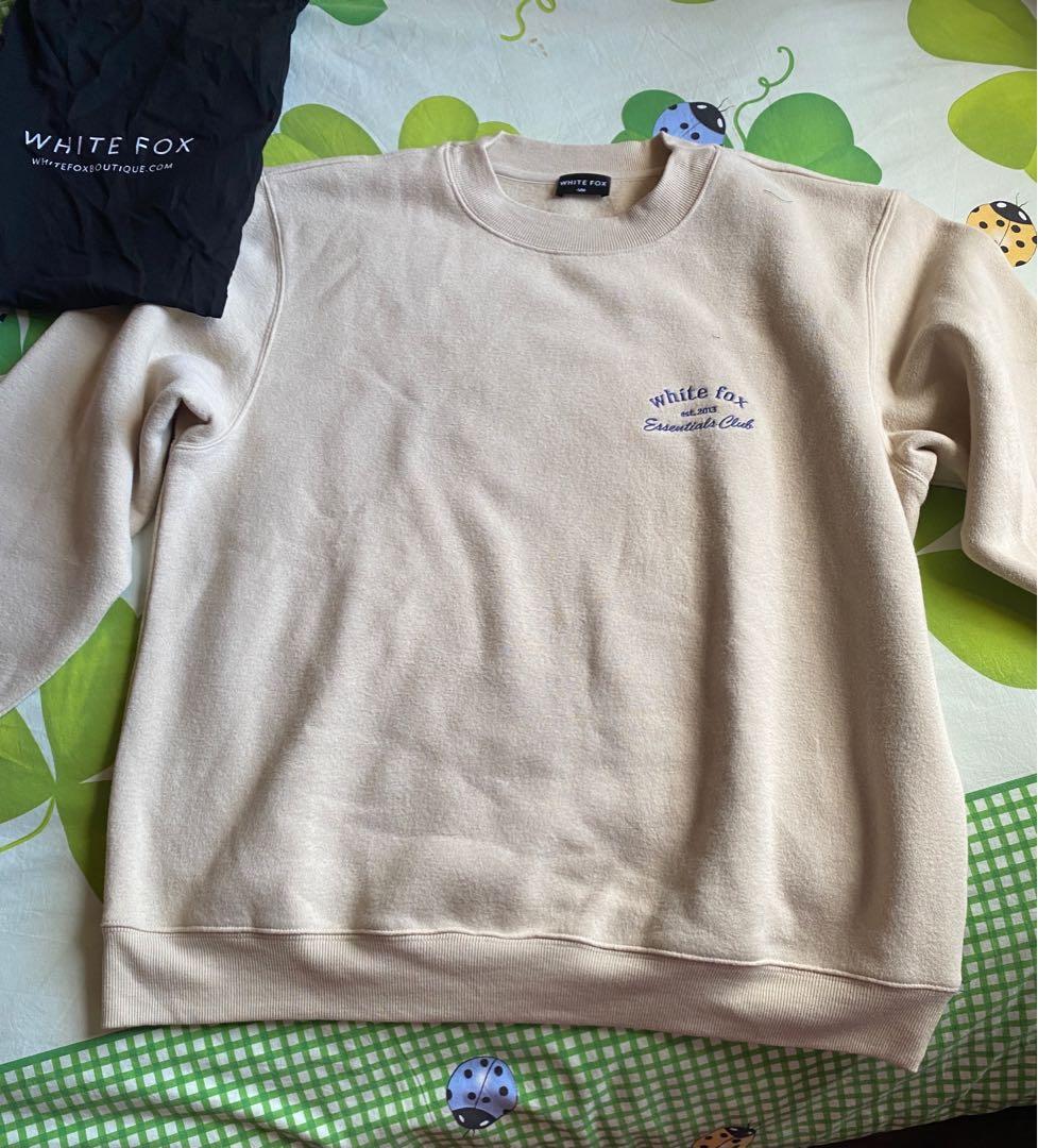 white fox essentials club sweatshirt