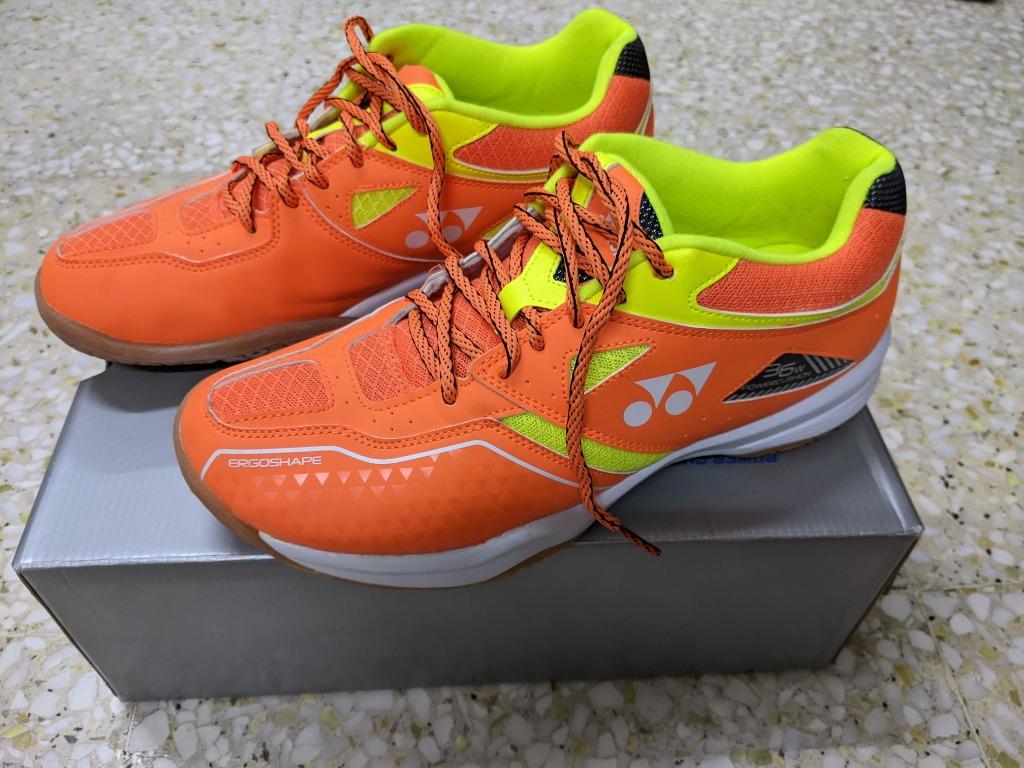 Yonex Power Cushion 36 Wide UK 9