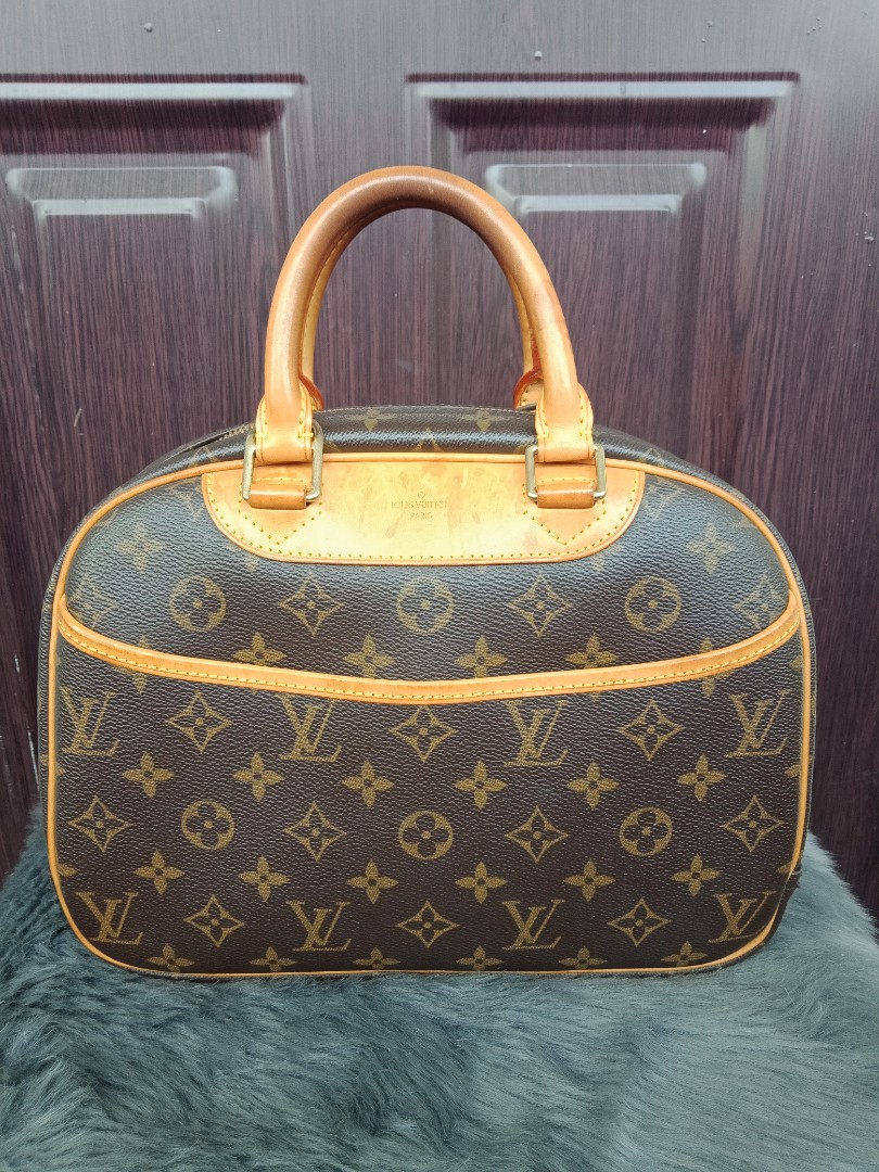 LOUIS VUITTON Monogram Trouville Bag – Preloved Lux