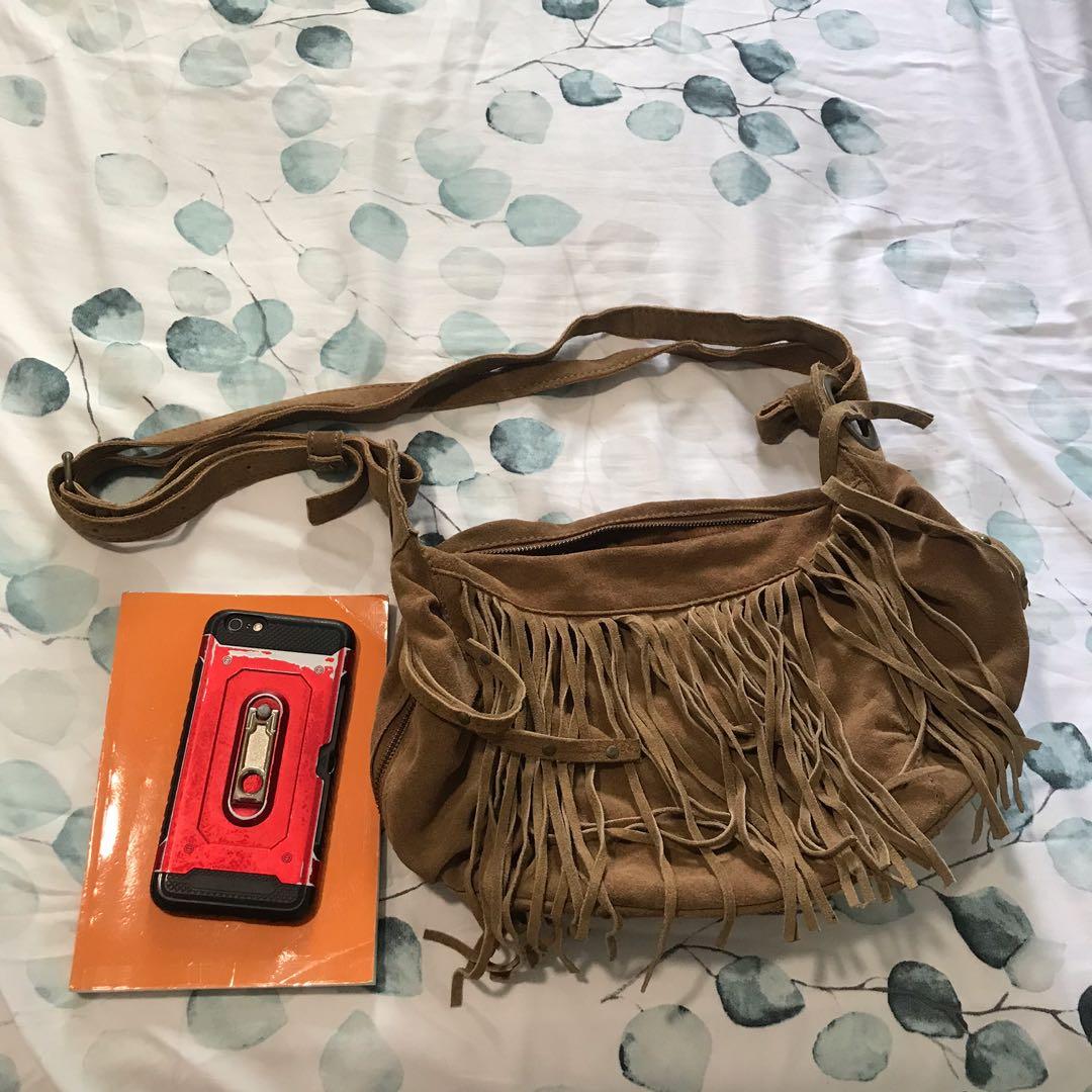 David Jones Paris Handbag, Luxury, Bags & Wallets on Carousell