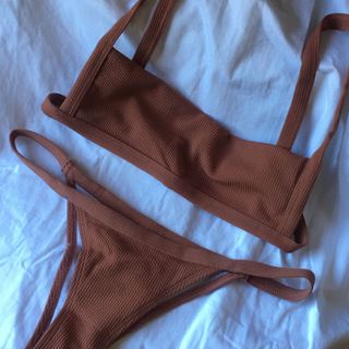 (Category: ) located in . Submitted by bodeganigel (Listing ID 1056477596, Image 1). Description: .