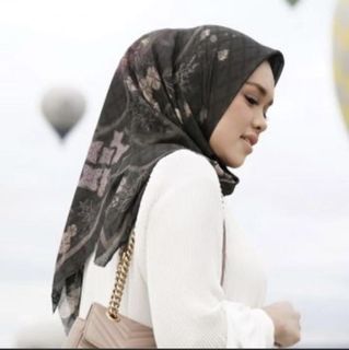(Kategori: ) berada di . Dikirim oleh tarent (ID iklan 1056446342, Gambar 1). Deskripsi: .