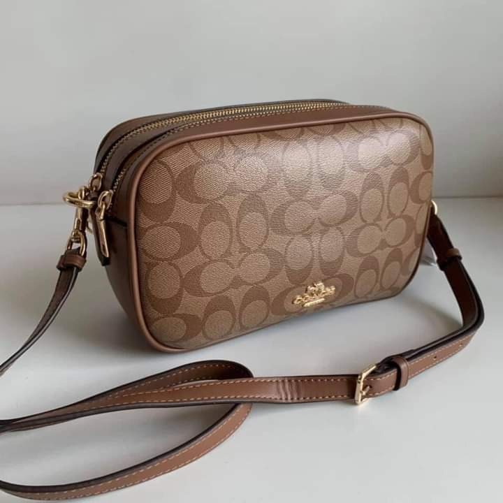 Ćoach Jes Crossbody w/ Linear Quilting Bag, Luxury, Bags & Wallets on  Carousell