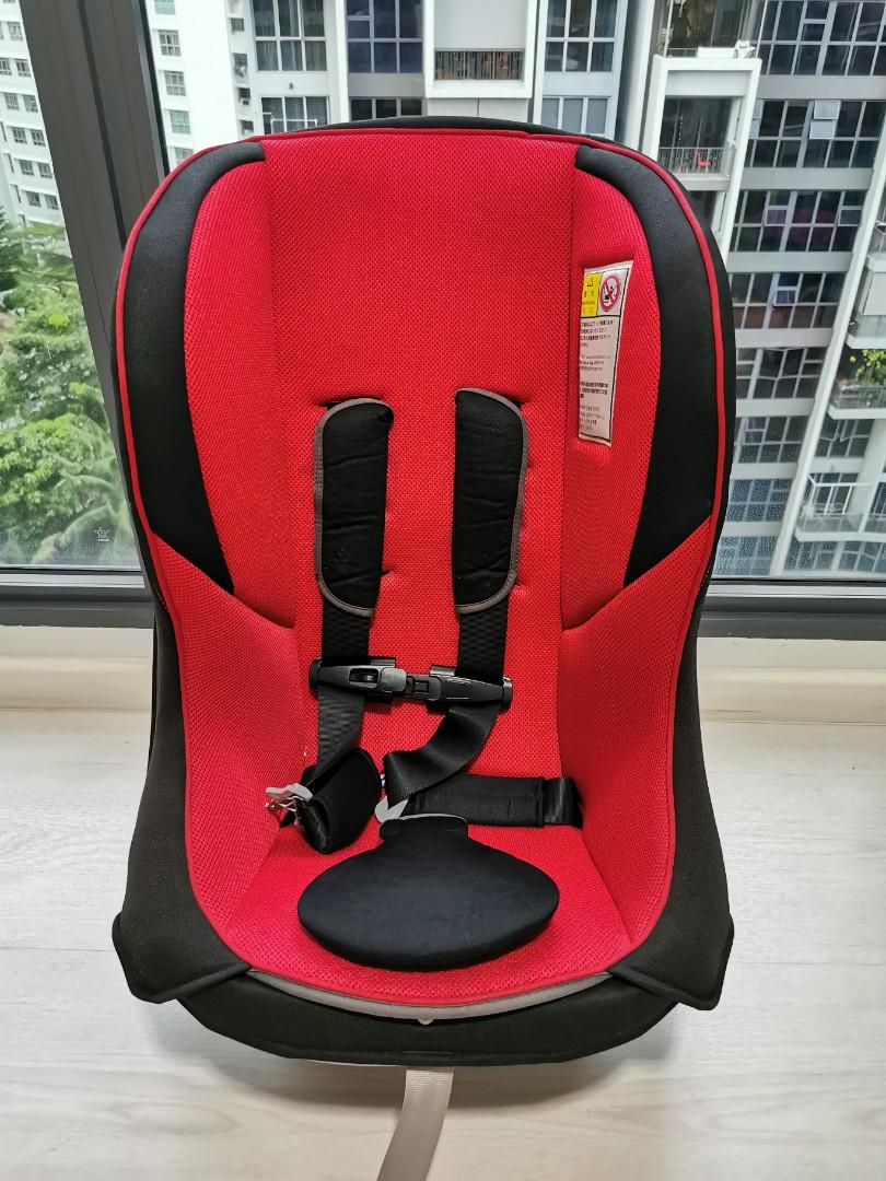 Combi Coccoro s Convertible Car Seat Car Accessories Accessories on Carousell