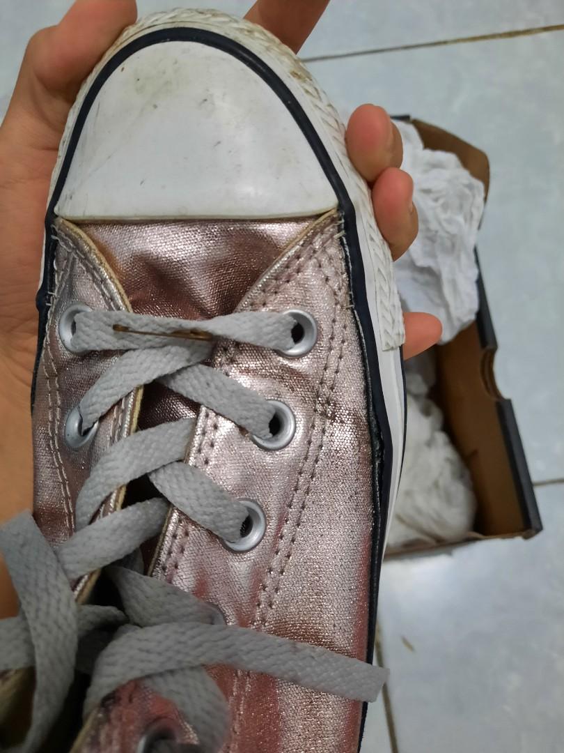 rose quartz metallic converse