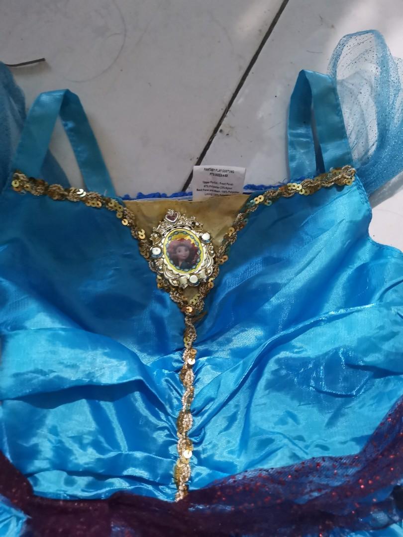 Disney Brave Merida costume (Category: Babies & Kids Fashion) located in Taguig. Submitted by mystuff4youph (Listing ID 1056552964, Image 2). Description: Brave Merida costume 4to6t on tag Like new pa Flaw: natastas lang sa laylayan sa likod pede patahi lang. See last pic. No other flaw.