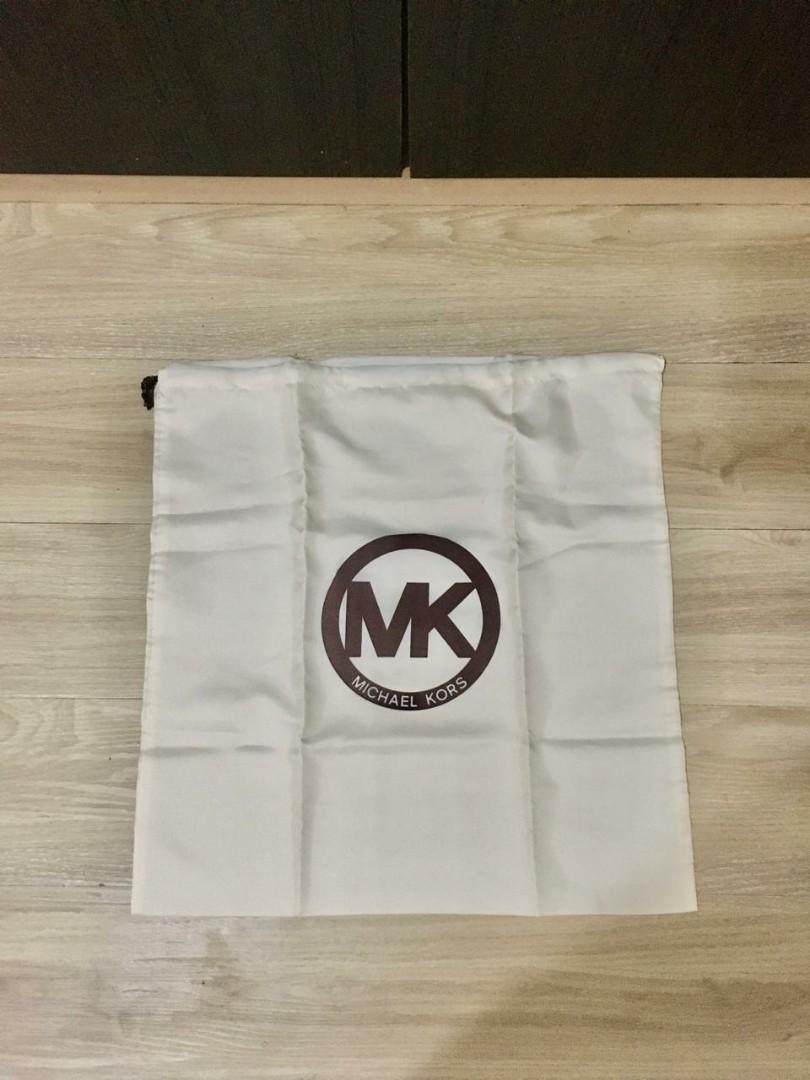 Michael kors dust sales bag authentic