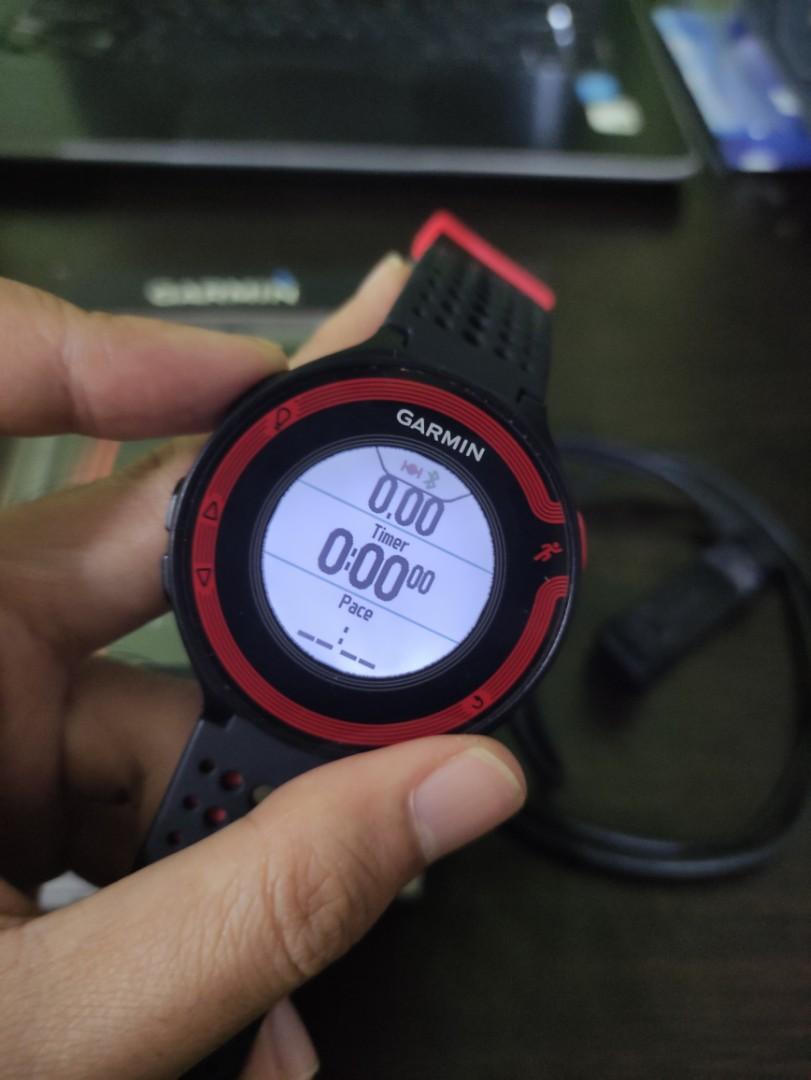Garmin forerunner hotsell 220 gps watch