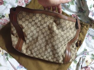 (Category: ) located in . Submitted by chanelbrand (Listing ID 1056519614, Image 1). Description: .