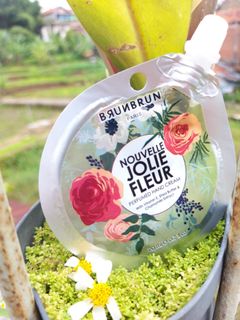 (Kategori: ) berada di . Dikirim oleh febby_shop (ID iklan 1056655061, Gambar 1). Deskripsi: .