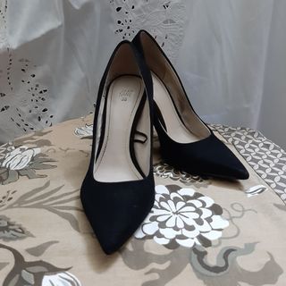 (Category: ) located in . Submitted by reloved20 (Listing ID 1056646431, Image 1). Description: .