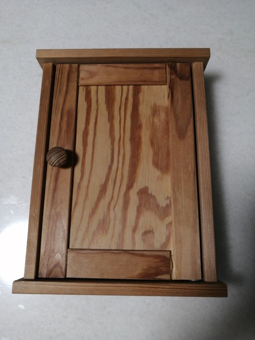Wooden key deals cabinet ikea