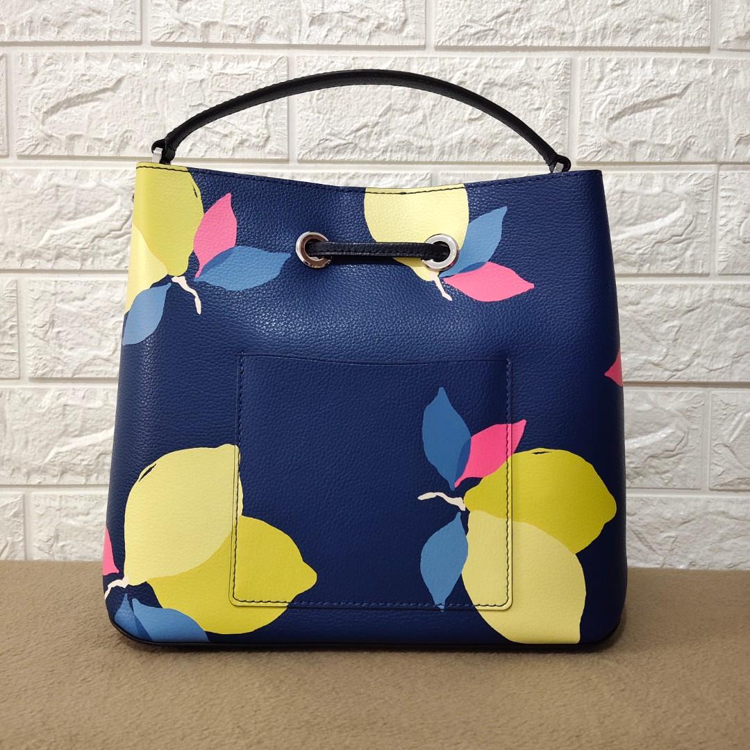 Kate Spade Eva Lemon Zest Large Bucket Bag, Luxury, Bags & Wallets on  Carousell