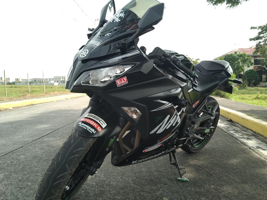Kawasaki Ninja 300 Wintertest Edition 17 Motorbikes Motorbikes For Sale On Carousell