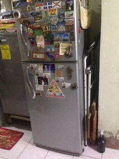 Rush Sale!!! 12.4 CFT LG 2 Door Refrigerator (Need Only to Repair)