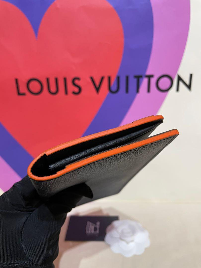 Louis Vuitton® Brazza Wallet Cobalt. Size