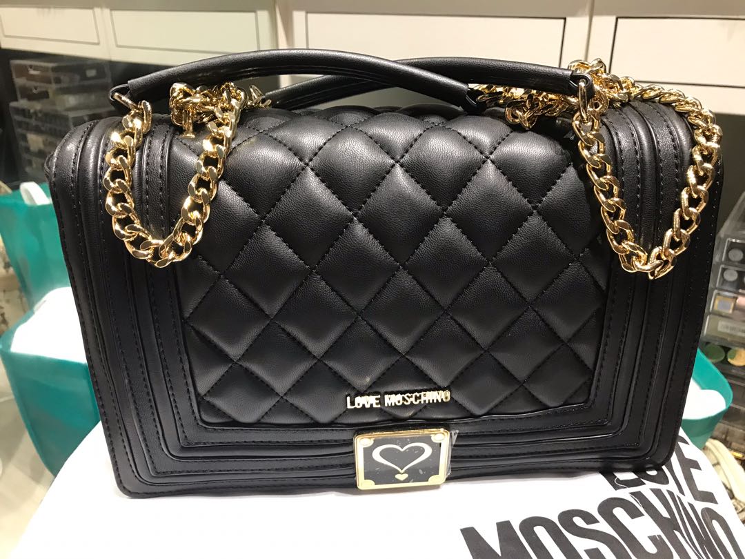 Black moschino online quilted bag