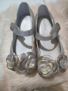 (Category: ) located in . Submitted by jamiewears (Listing ID 1056581194, Image 1). Description: .