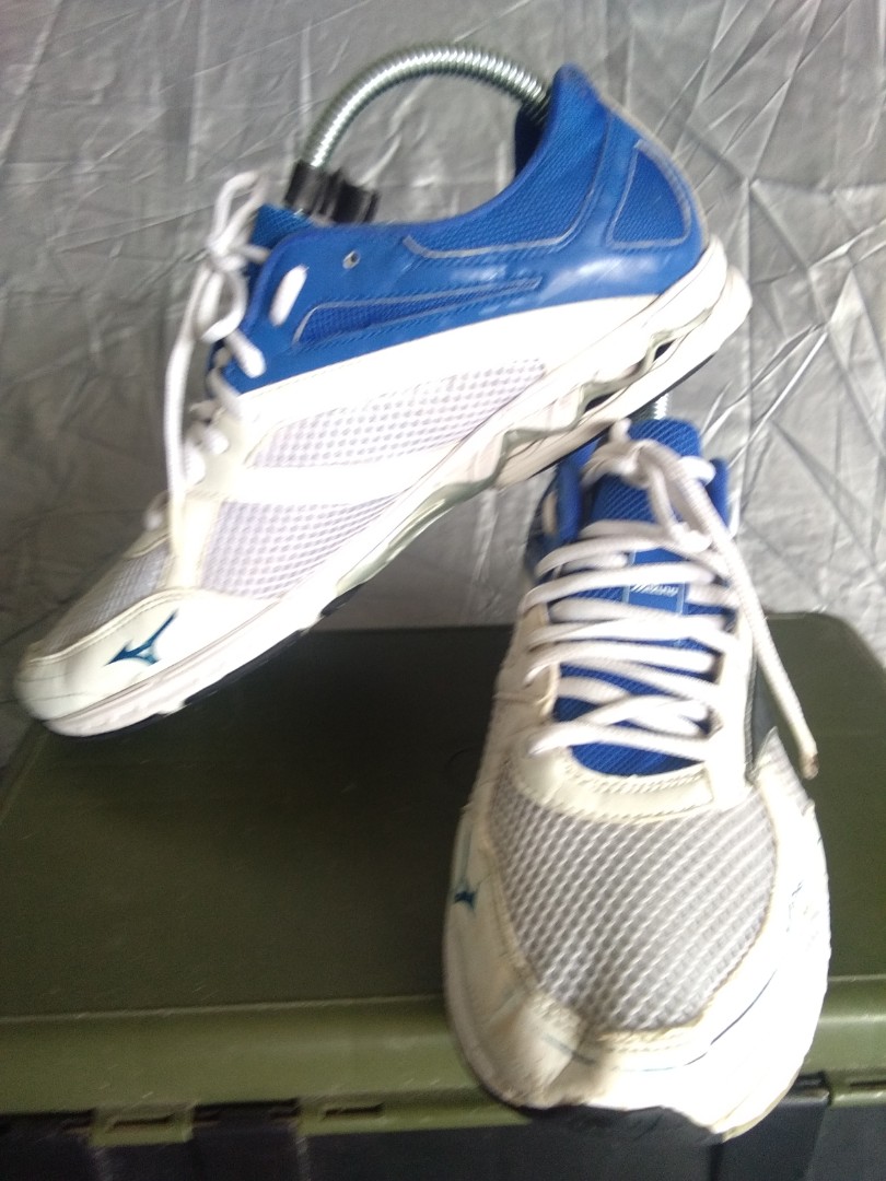 mizuno wave idaten