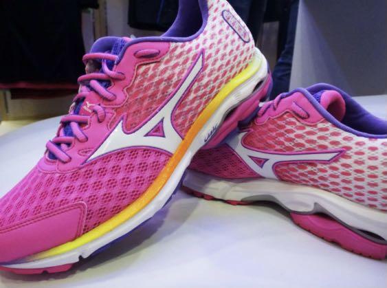 mizuno wave rider 18 limited edition