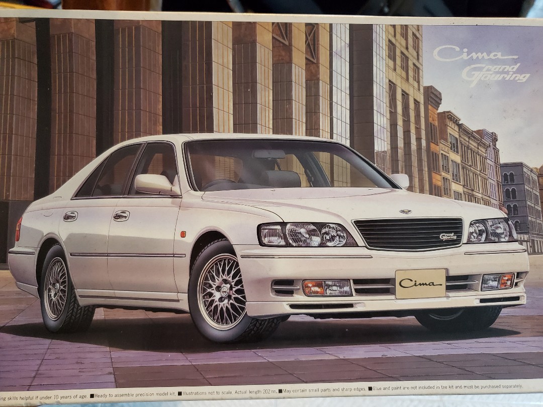 Nissan Cima Y33 1 24 1 24 玩具 遊戲類 玩具 Carousell