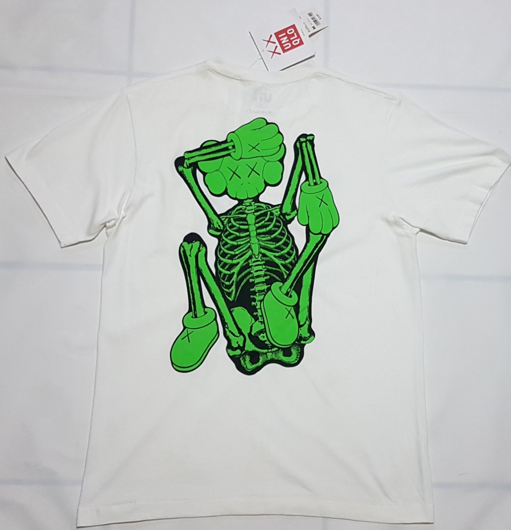 Original Men S Rare Kaws X Uniqlo Ut 16 Spring Summer Collection Tee Men S Fashion Tops Sets Sleep And Loungewear On Carousell