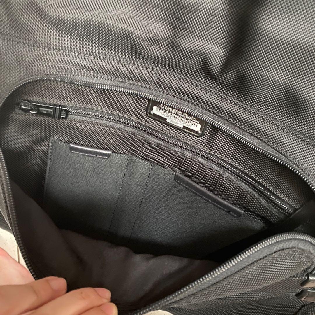 original Tumi sling bag black ballistic nylon bodybag, Men's Fashion